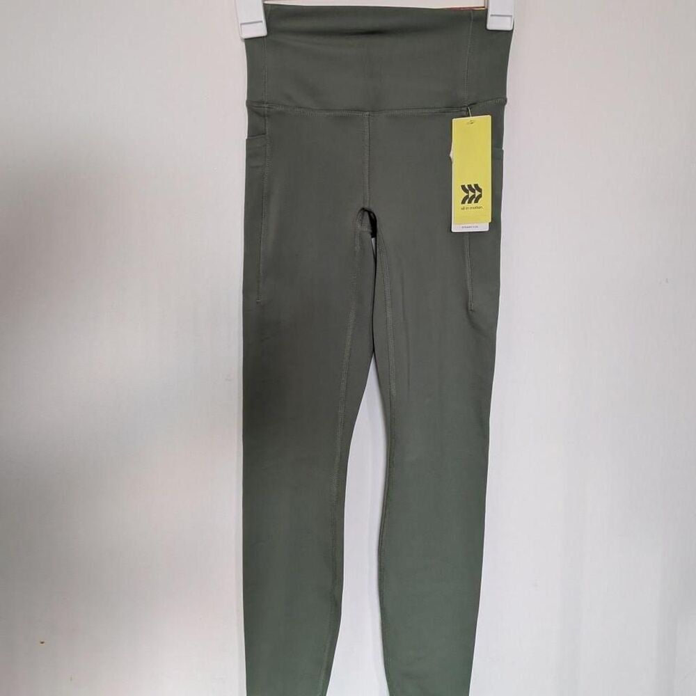 NWT all in motion sage green athletic leggings workout yoga with pockets size XS